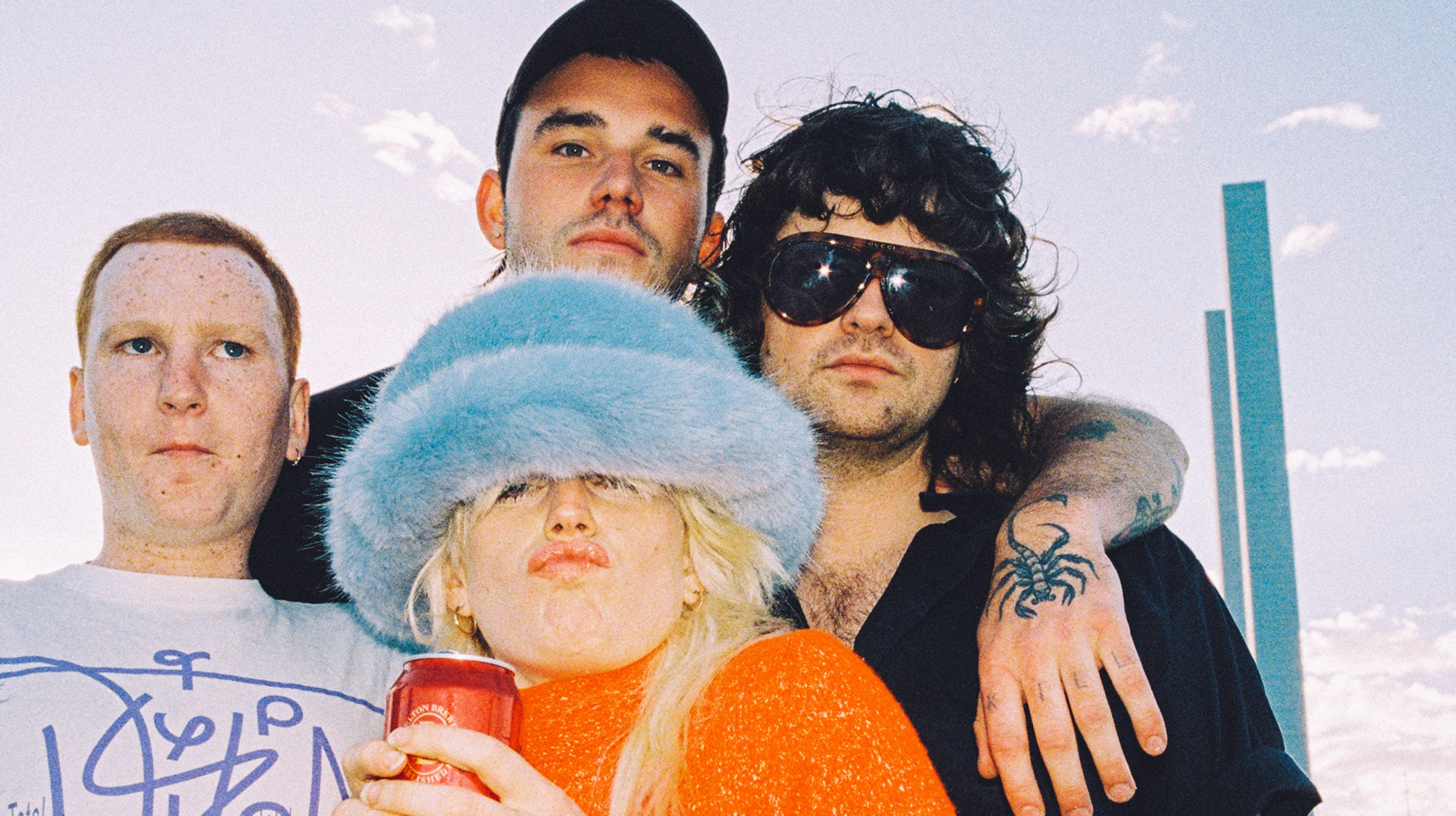 Amyl and The Sniffers